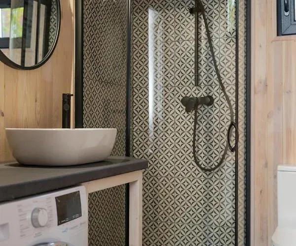 Morska Przystan Pilece - Jacuzzi * Jastrzębia Góra