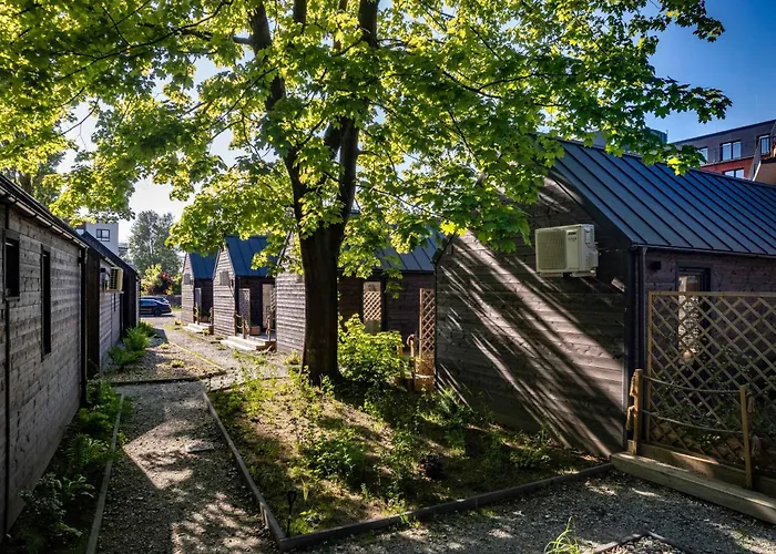 Morska Przystan Pilece - Jacuzzi Деревянный коттедж